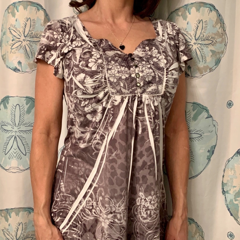 Apt. 9 Brown Tan blouse Size Medium
